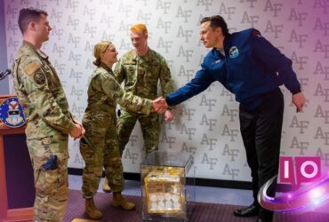 Elon Musk Advocates for War: A Controversial Perspective on Society 8 Elon Musk Advocates for War: A Controversial Perspective on Society