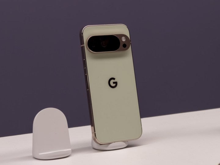 The Best Google Pixel 10 Colors: A Complete Overview 8 Google Pixel 10 Pro Jade