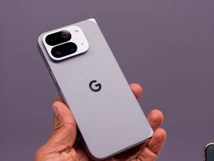 The Best Google Pixel 10 Colors: A Complete Overview 10 Google Pixel 10 Pro Fold Moonstone