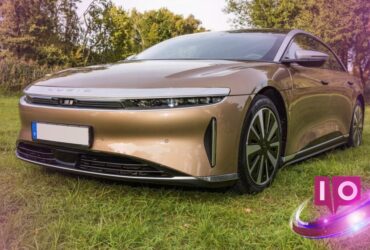 Lucid Denies Stock Split Is a Delisting Move Amid Tesla-Killer Claims 10 Lucid Denies Stock Split Is a Delisting Move Amid Tesla-Killer Claims