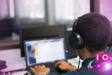 Monitoring Student Chatbot Conversations: A Growing Concern in Education 10 Monitoring Student Chatbot Conversations: A Growing Concern in Education