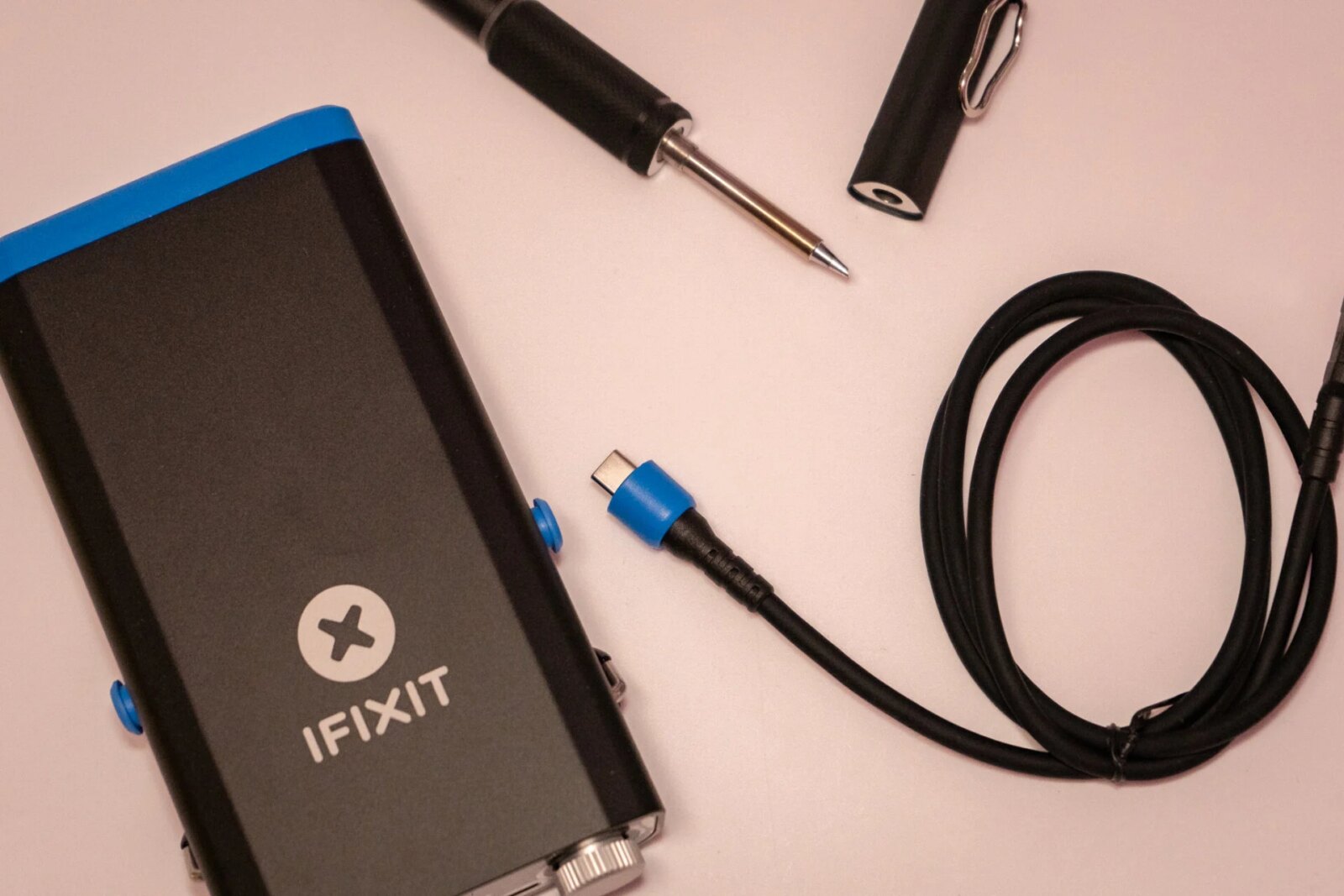 FixBot: Free AI Assistant from iFixit for Step-by-Step Gadget Repairs