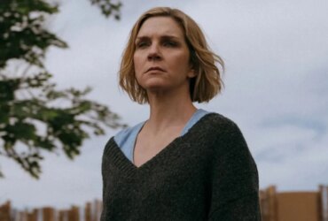 Rhea Seehorn Excited for ‘Pluribus’ Season Finale: A Must-Watch! 14 Rhea Seehorn Excited for ‘Pluribus’ Season Finale: A Must-Watch!
