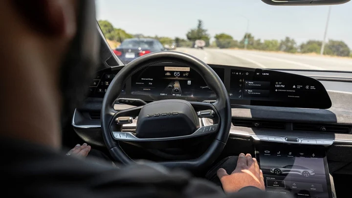 Lucid Air & Gravity EVs Enhance Navigation with HERE Map Update