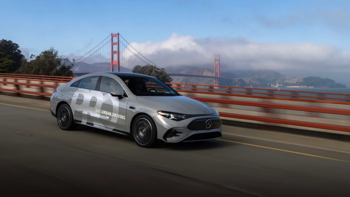 Mercedes-Benz Targets Tesla with MB.Drive Assist Pro for City Driving 5 Mercedes-Benz Targets Tesla with MB.Drive Assist Pro for City Driving