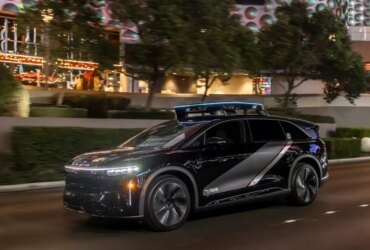 Uber Revives Self-Driving Taxis: New Robotaxi with Lucid & Nuro 13 Uber Revives Self-Driving Taxis: New Robotaxi with Lucid & Nuro
