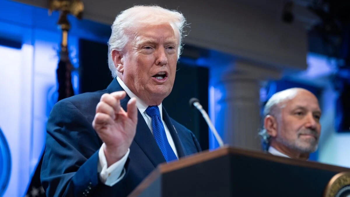 Trump Vows 10% Global Tech Tariff After SCOTUS Defeat