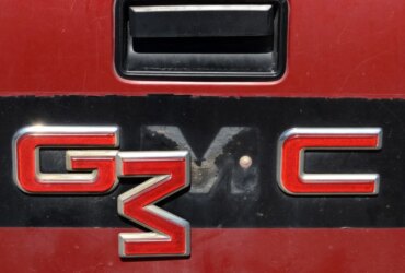 Why Discounted Salvage-Titled Cars Are Gaining Popularity at Dealers 5 Why Discounted Salvage-Titled Cars Are Gaining Popularity at Dealers