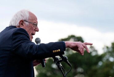 Bernie Sanders Proposes Moratorium on AI Data Center Construction 6 Bernie Sanders Proposes Moratorium on AI Data Center Construction