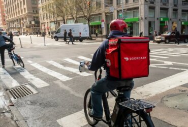 DoorDash Offers Gas Cashback to Drivers Amid Soaring Prices 8 DoorDash Offers Gas Cashback to Drivers Amid Soaring Prices