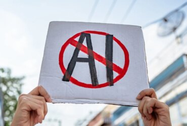 Poll: People Hate AI More Than ICE; Only Iran, Democrats Less Popular 14 Poll: People Hate AI More Than ICE; Only Iran, Democrats Less Popular