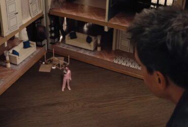 The Miniature Wife: Matthew Macfadyen Shrinks Elizabeth Banks 17 The Miniature Wife: Matthew Macfadyen Shrinks Elizabeth Banks