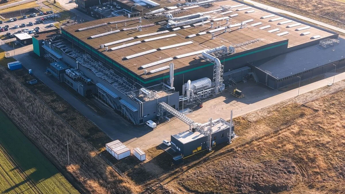 AI Companies Prioritize Profits Over Planet, Ignore Net-Zero 5 AI Companies Prioritize Profits Over Planet, Ignore Net-Zero