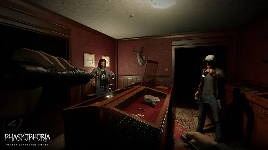 Phasmophobia Player Character Update: Countdown, Start Time & Date 6 phasmophobia player character update player investigating with two other hunters in trophy room