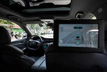 Robotaxi Glitch Strands Passengers in Horror-Film-Length Ride 5 Robotaxi Glitch Strands Passengers in Horror-Film-Length Ride
