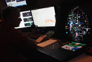 Trump’s Plan to Recruit Gamers for Air Traffic Control: Why It Fails 7 Trump’s Plan to Recruit Gamers for Air Traffic Control: Why It Fails