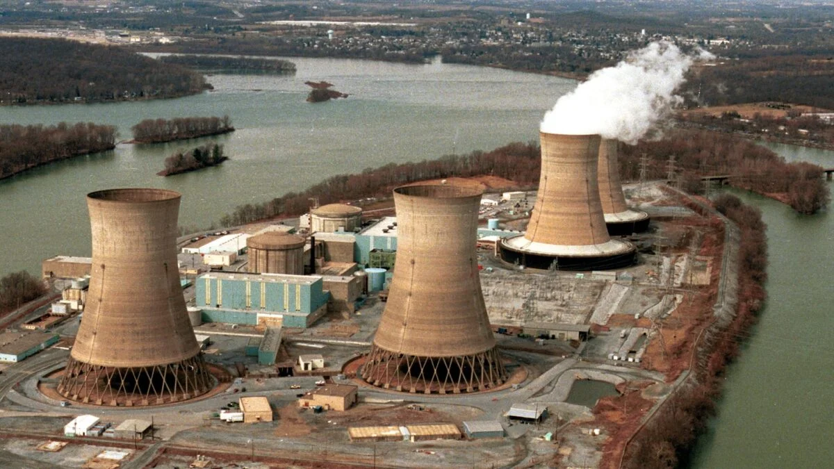 Only 27% Support AI Data Centers; Americans Prefer Nuclear Plants 5 Only 27% Support AI Data Centers; Americans Prefer Nuclear Plants